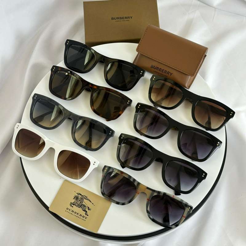 Picture of Burberry Sunglasses _SKUfw55795376fw